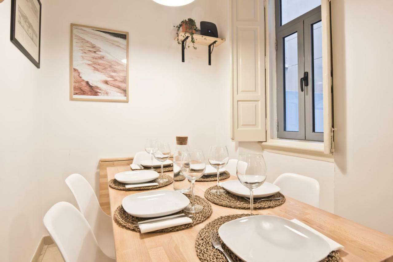 Alma Nossa Guest House ลิสบอน ภายนอก รูปภาพ